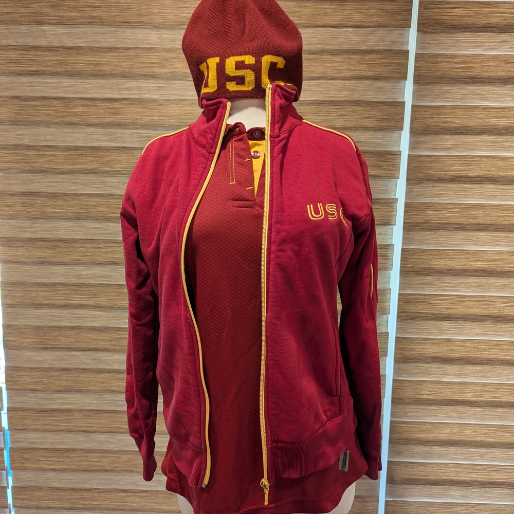 Official USC Trojans Fall Bundle: Nike Polo, Jacket Gloves & Beanie